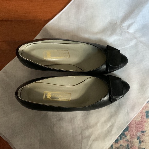 CHARMING 2.5” heels formal leather shoes. - Picture 3 of 10